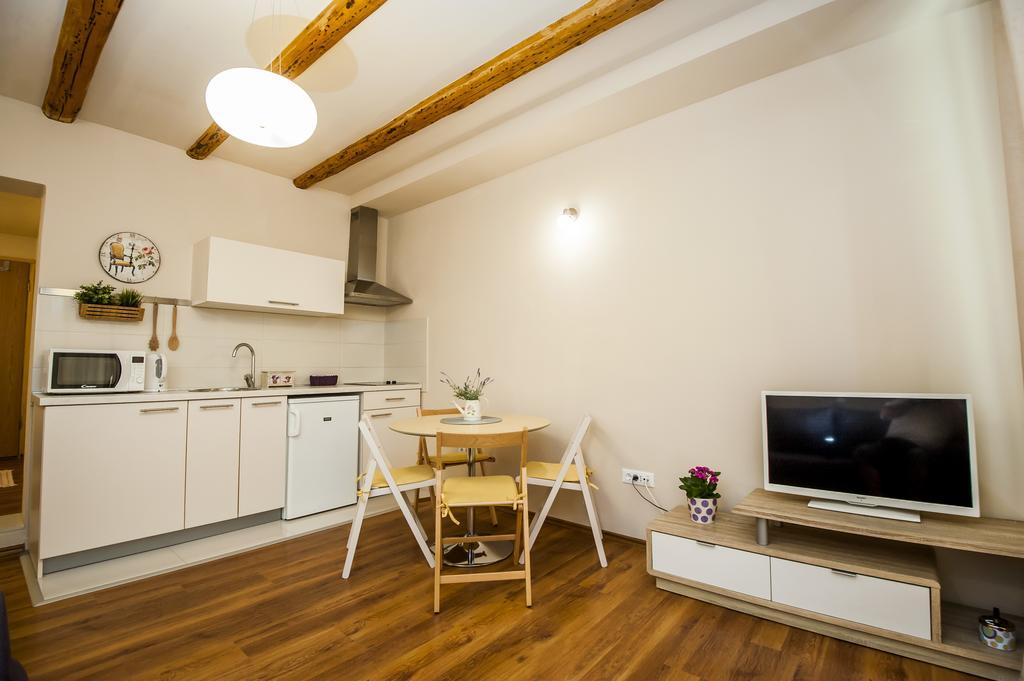 שיבניק Sebenicum Apartments מראה חיצוני תמונה