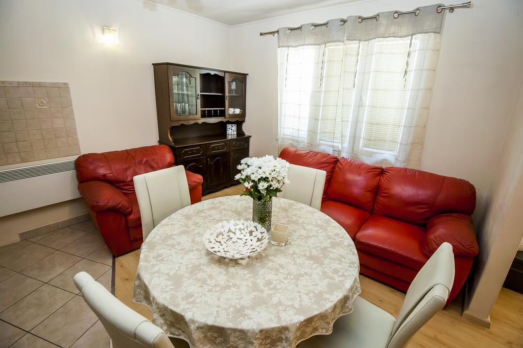 שיבניק Sebenicum Apartments מראה חיצוני תמונה